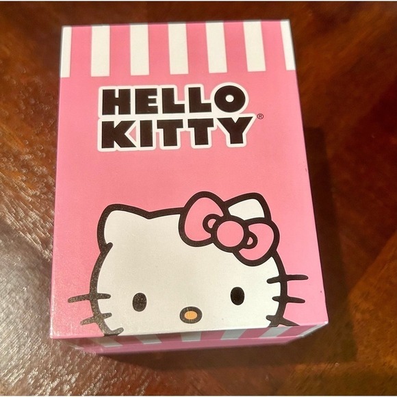 Hello Kitty Charm Watch Hot Pink - Picture 2 of 2